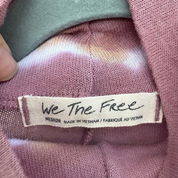 Free People We The Free Women's Psychedelic Turtleneck Top Size Medium - Picture 5 of 7